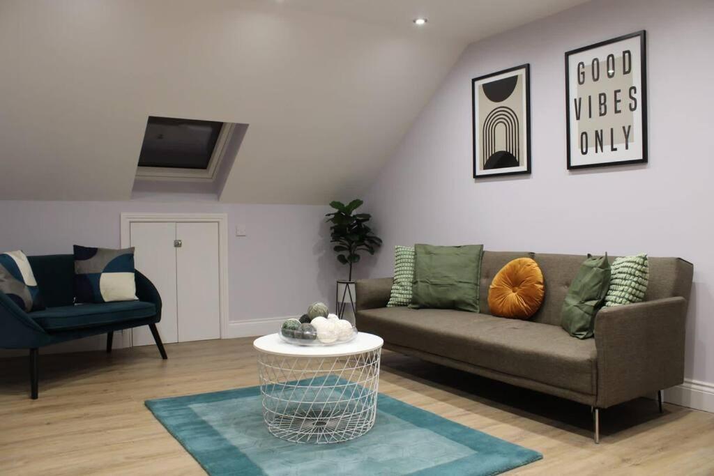 5 Star Apartment London Ngoại thất bức ảnh